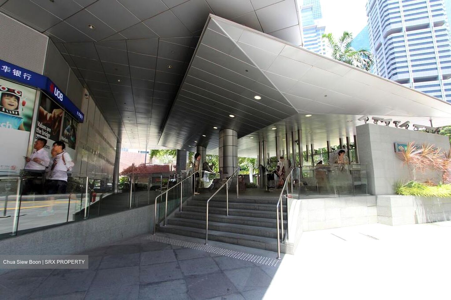International Plaza (D2), Office #498915631